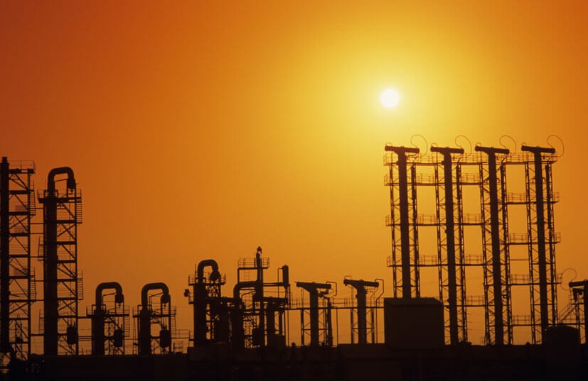 oil refineries 01